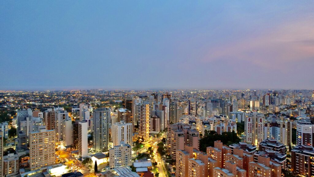 quanto vale um apartamento no centro de curitiba
