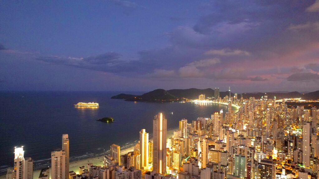 Preço do m2 em Balneário Camboriú 2026: guia completo por bairros Preço do m2 em Balneário Camboriú em 2026: guia completo por bairros