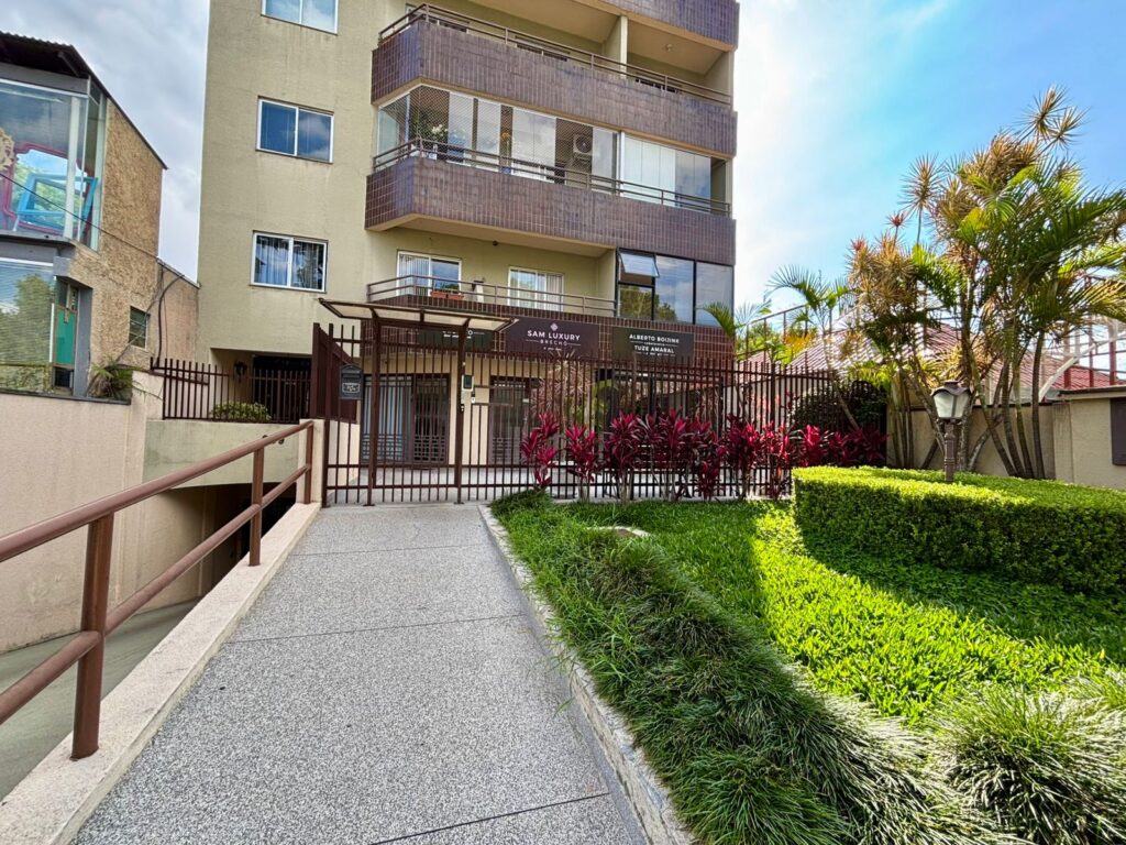 Estúdio à venda no Bigorrilho próximo ao Parque Barigui 